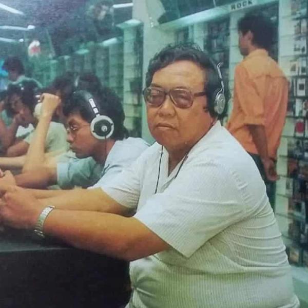 Ilustrasi: Gus Dur tidak bisa dipisahkan dari musik