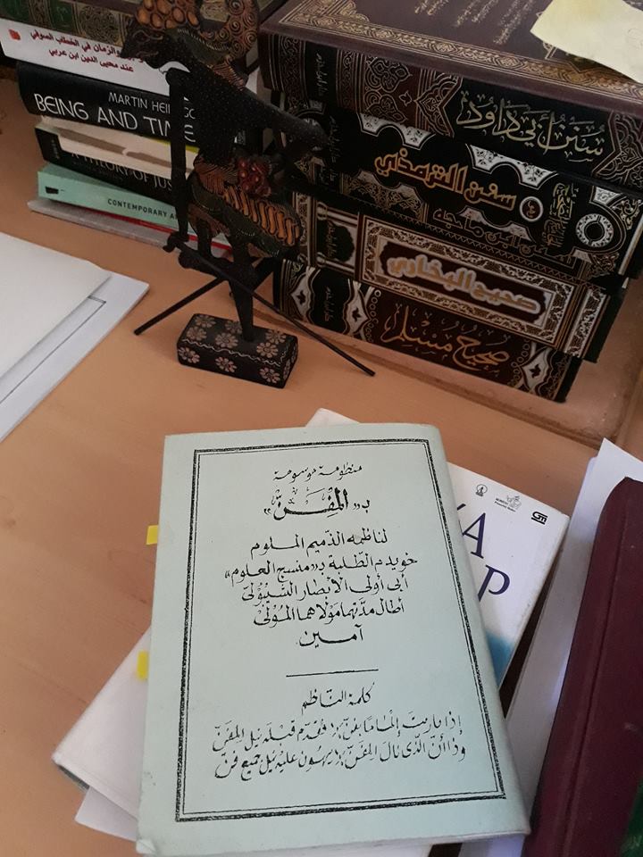 Mencintai Bahasa Arab: Kenangan untuk Ayah Saya