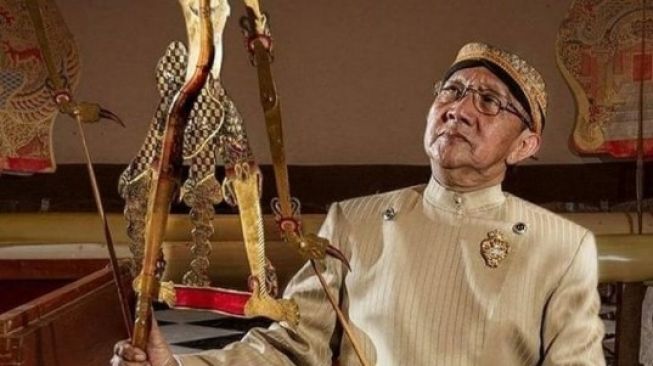 Ki Manteb Soedarsono: Tentang Sebuah Kemantaban