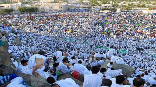 Kisah Tokoh Mu'tazilah Mencari 'Kitab Suci' yang Hilang ke Padang Arafah, Namun Hasilnya Zonk