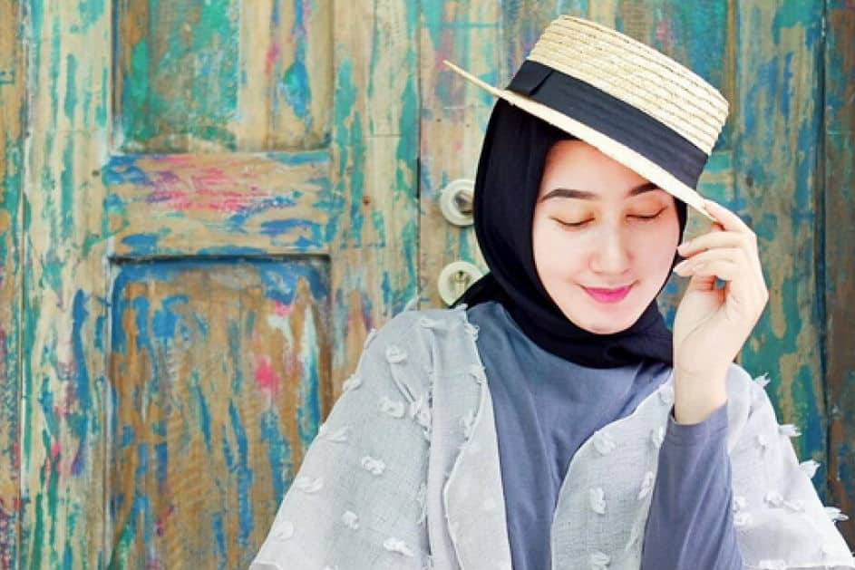 Ketika Mata Laki-Laki Bernama Imam Syafi’i Membaca Perempuan 