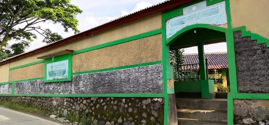 Menziarahi KH. Shoheh Bunikasih, Ulama Cianjur Kawan Syaikh Nawawi Banten