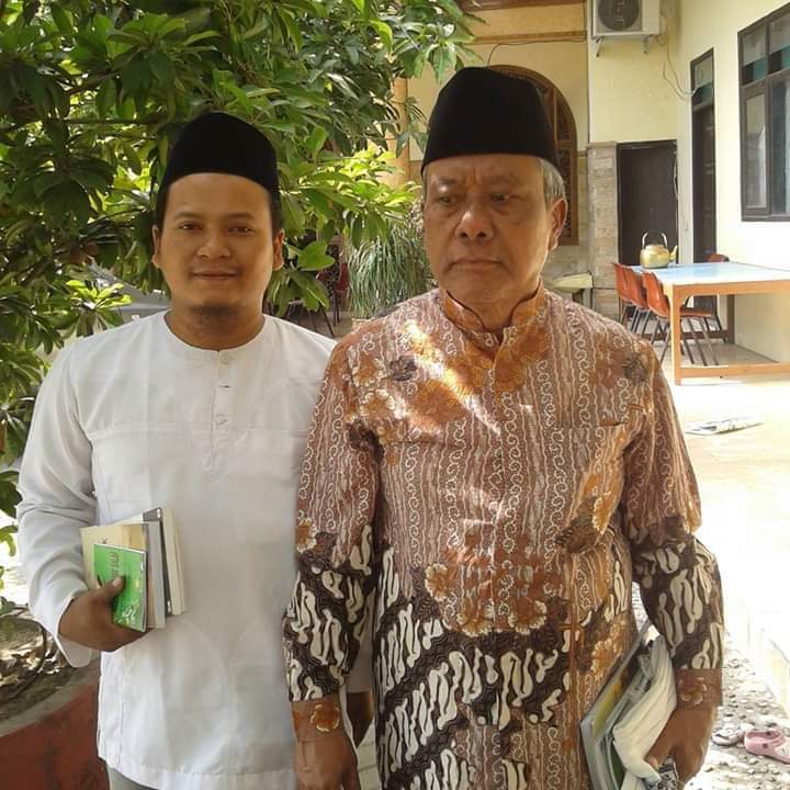 Kiai Aziz Masyhuri dan Para Penjaga Ingatan