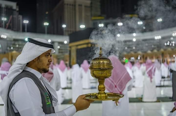 Bakar "Menyan" di Mekkah
