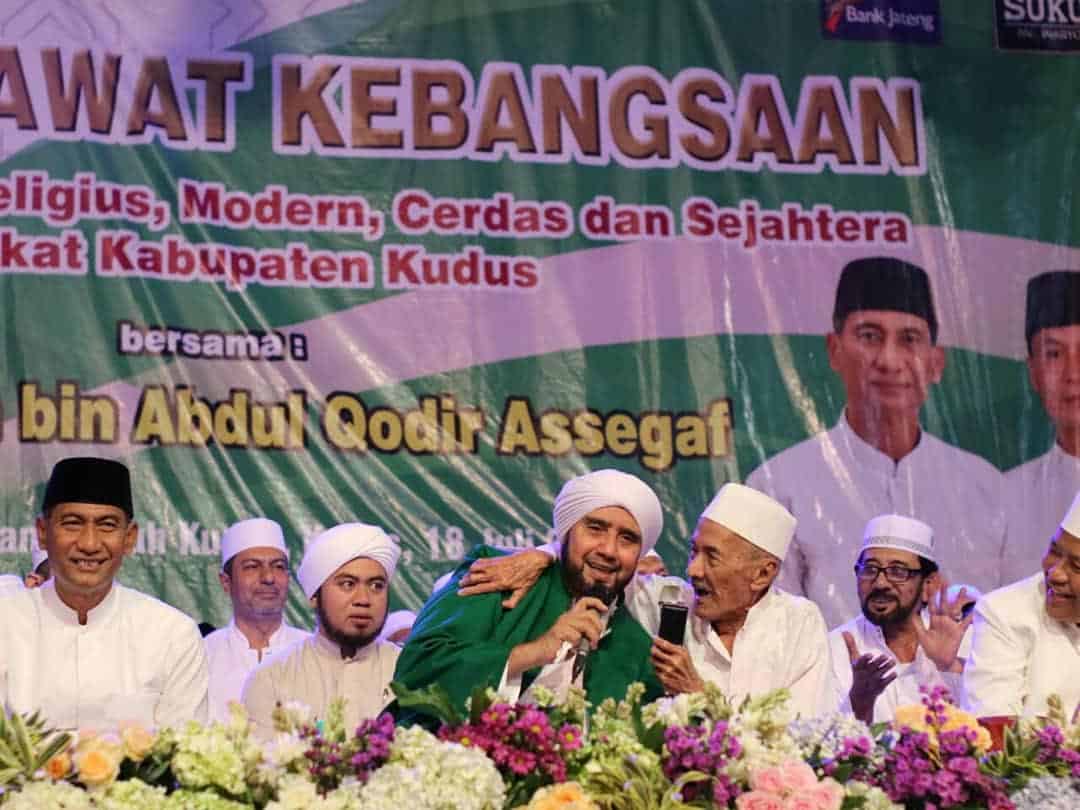 Efek Shalawat, dari Surau hingga Youtube