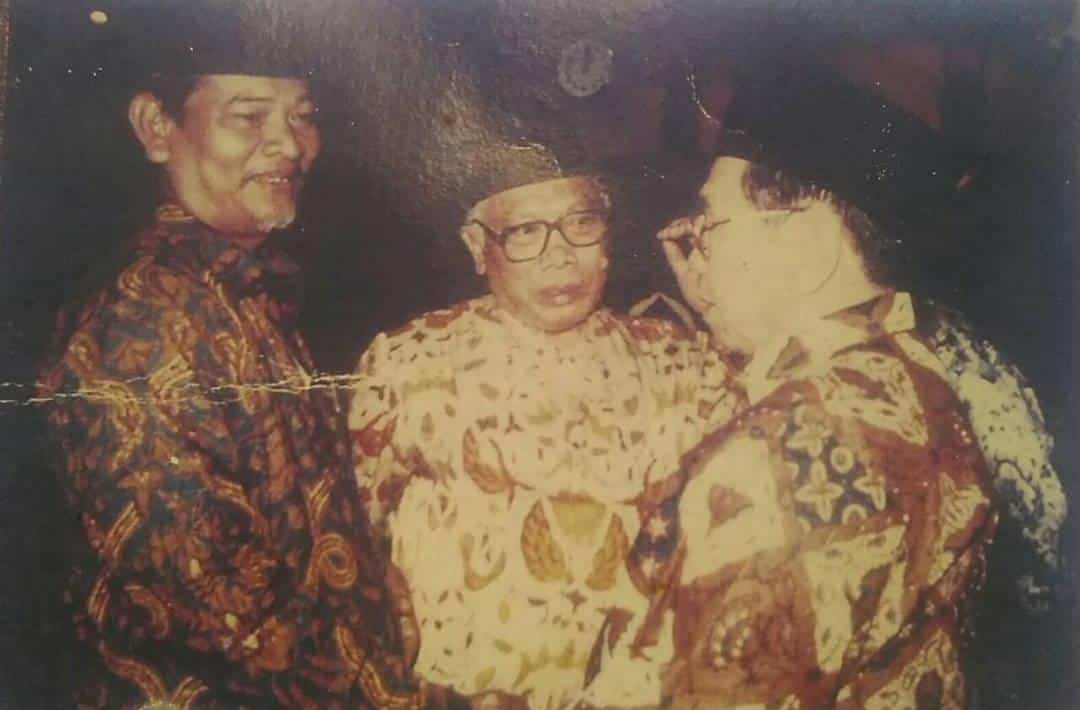Tiga Kiai dengan Selara Humor Tinggi
