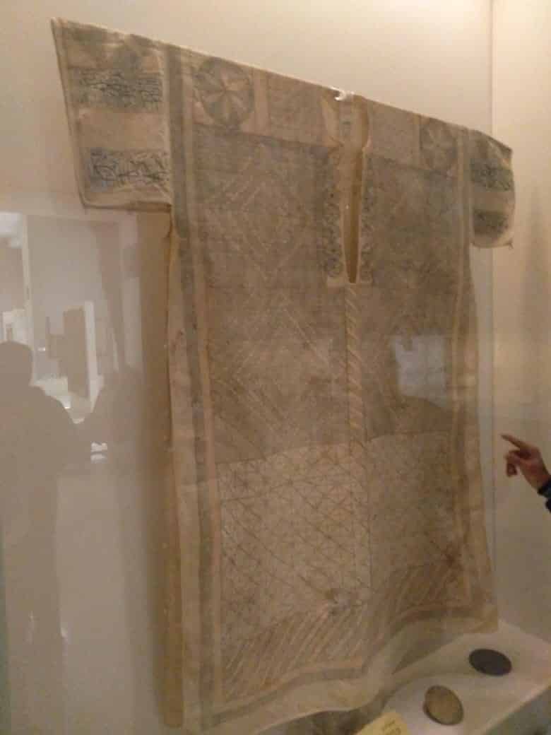 Mengintip Baju Sakti dari Kerajaan Persia