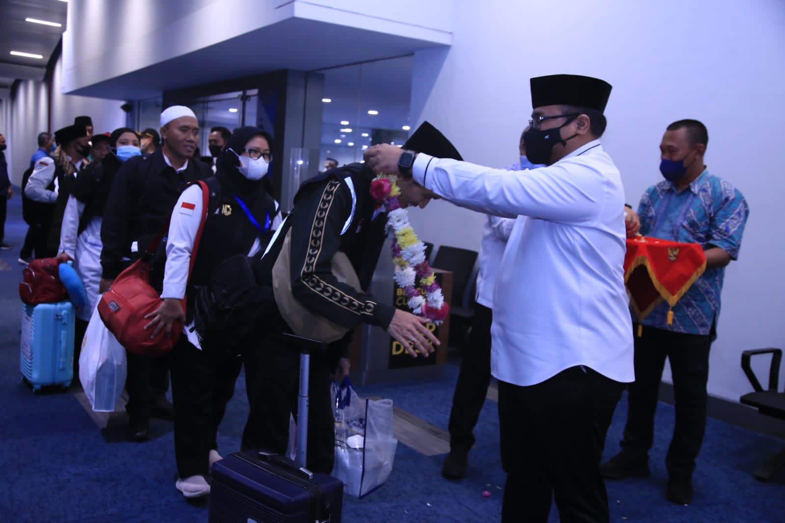 Sambut Petugas, Menag Sampaikan Apresiasi atas Dedikasi Melayani Jemaah Haji
