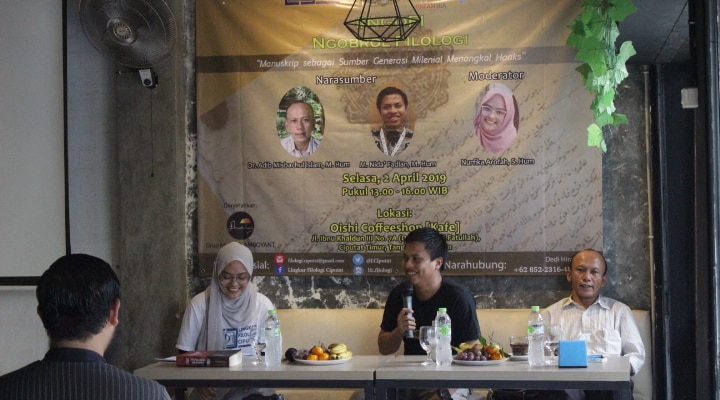 Menepis Hoaks dengan Filologi dan Manuskrip