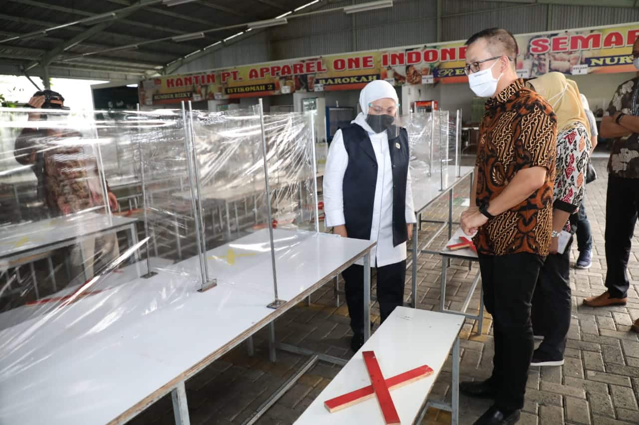 Ida Fauziyah Minta Perusahaan Utamakan Kesehatan Pekerja