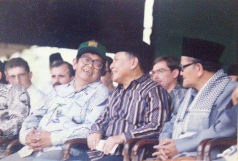 Tahun 1990an, Hari-Hari Terberat Gus Dur: Perjuangan Melawan Pencekalan