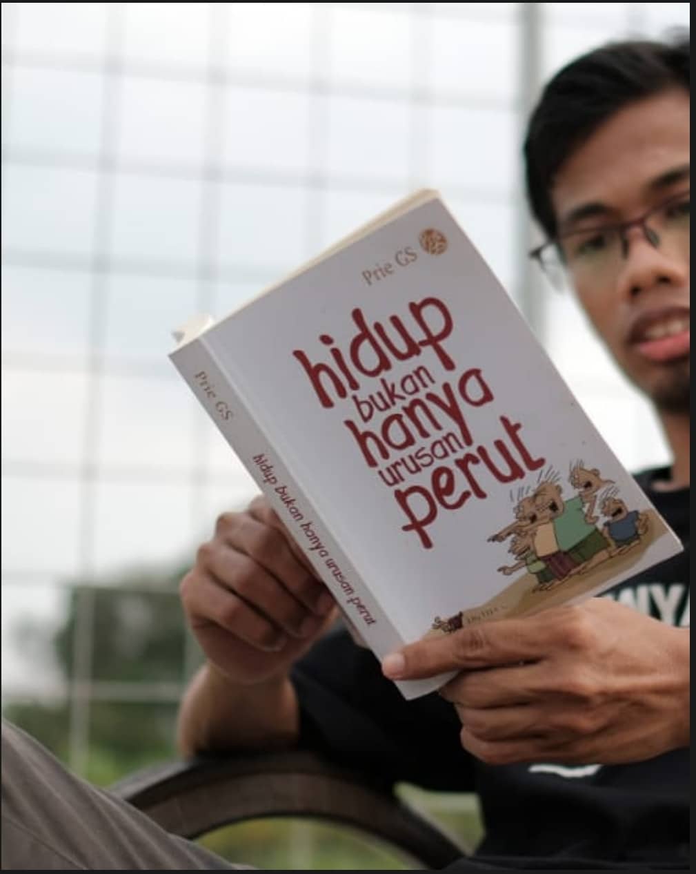 Prie GS: Menemukan Makna Hidup yang Hakiki dan Penuh Warna