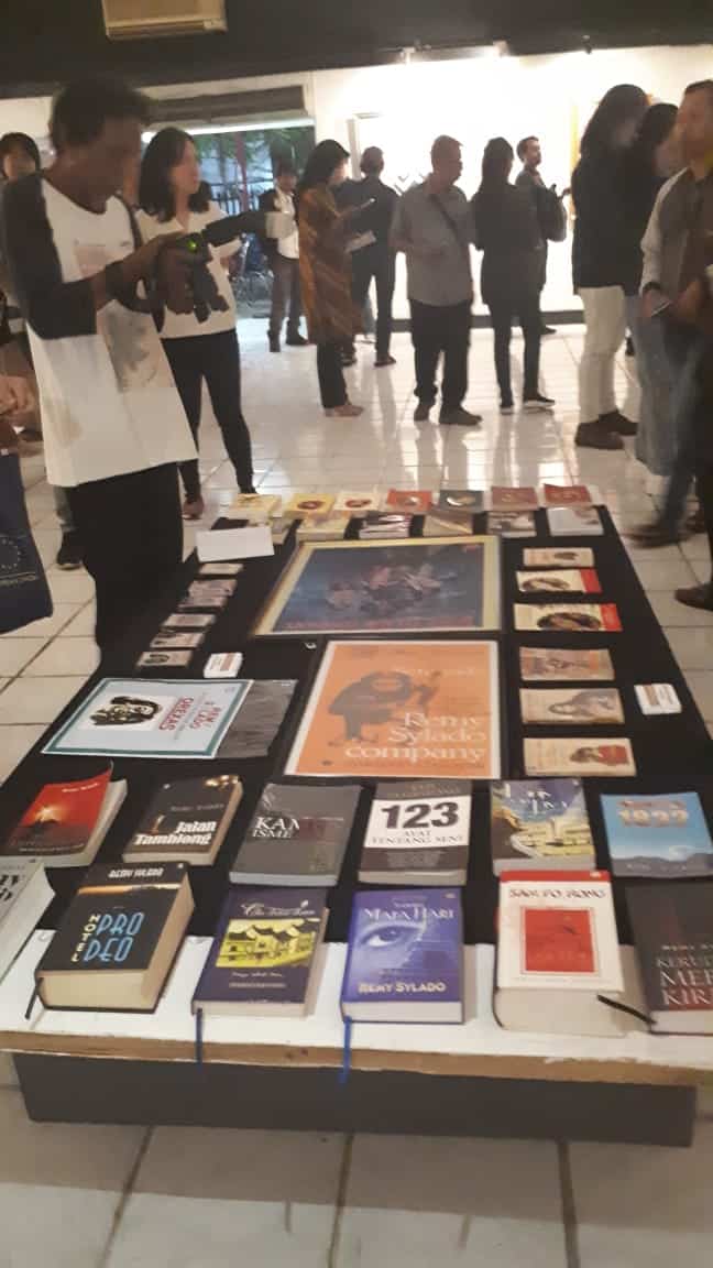 Karya Sastra Harus Mendidik Pembaca
