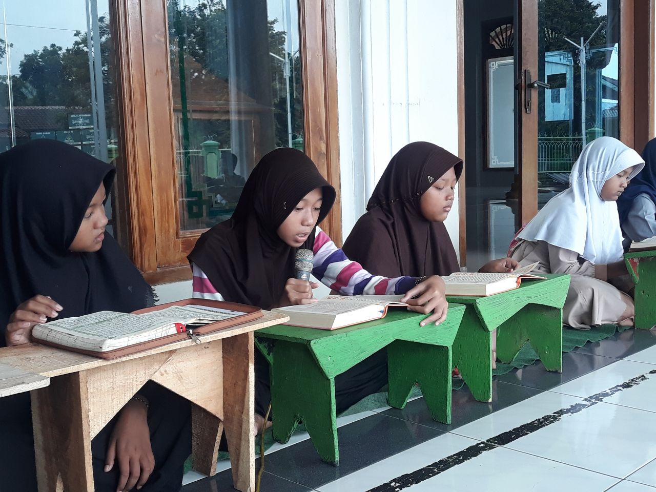 Kamera, Makanan, dan Religiositas di Bulan Ramadan