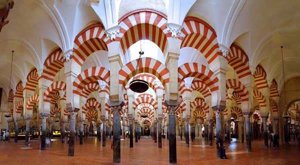 Sejarah Cordoba dan Islam Andalusia: Pluralitas dan Akulturasi Budaya