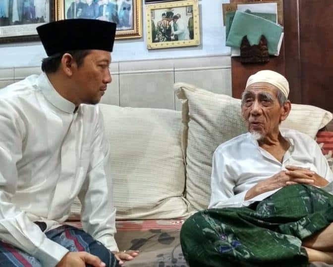 40 Hari Berguru Kepada Kiai Maemoen Zubair