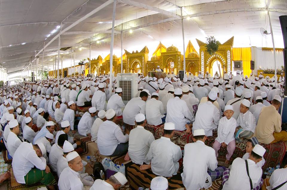 Catatan Tentang Majelis Al-Khidmah: Ajaran Kiai Asrori Supaya Jama’ahnya Betah Berdzikir