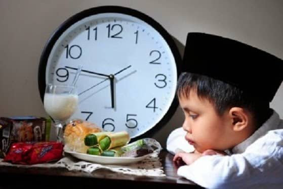 Bocah Bersenandung “Maju”