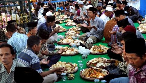 Nilai Pendidikan Tradisi Nyadran Tidak Sekadar Birrul Walidain