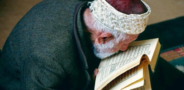 Nuzulul Quran: Merendah di Hadapan Alquran