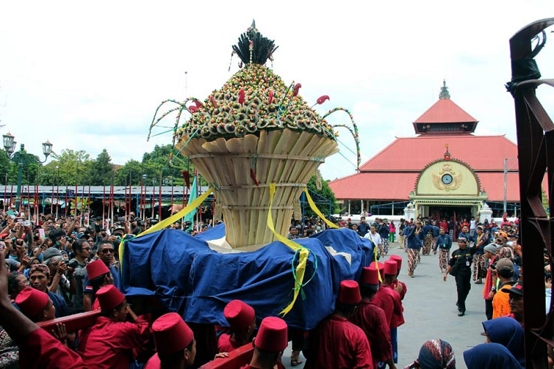 Bagi Kami, Bulan Maulud adalah Bulan Kerinduan