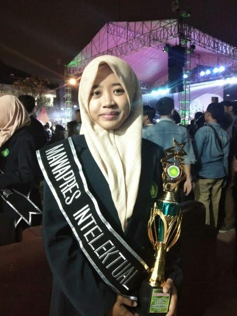 Nuril Qomariyah