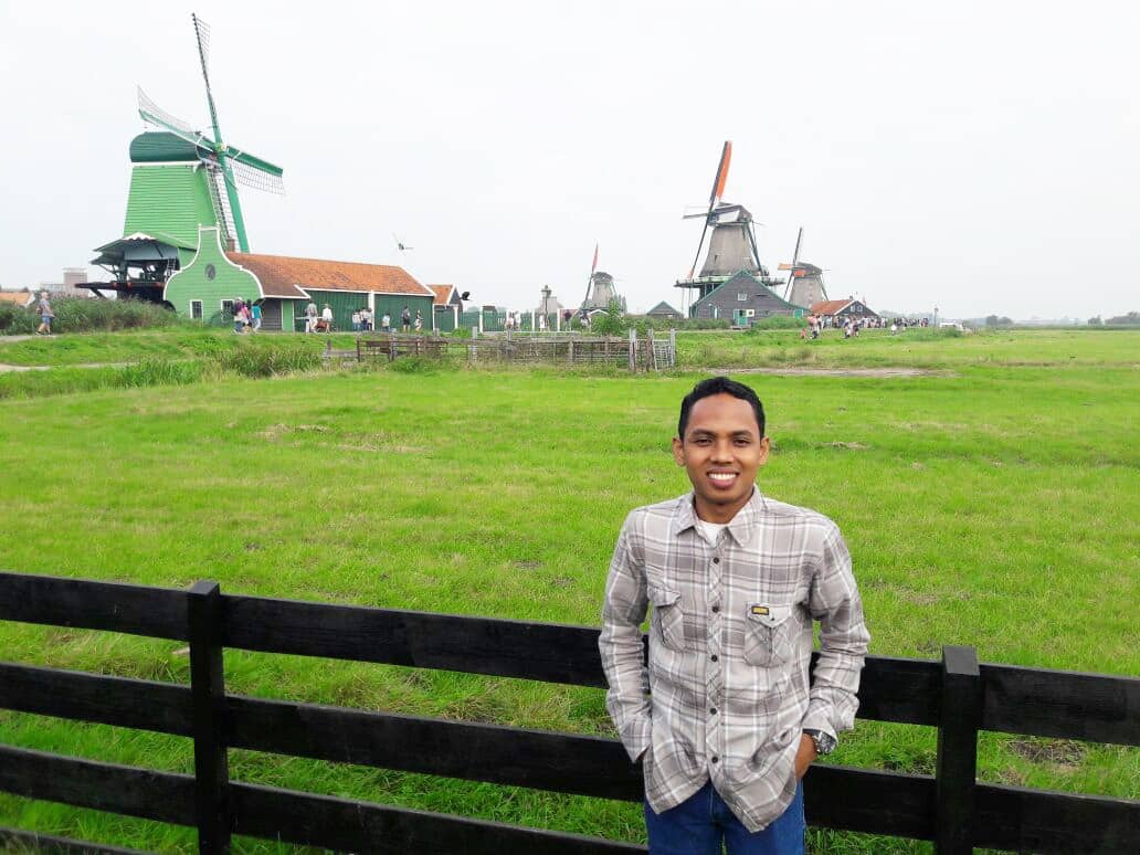 Nur Ahmad