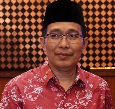 Prof. Dr. H. Waryono Abdul Ghofur