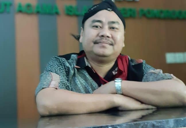 Prof. Dr. Aksin Wijaya, M.Ag