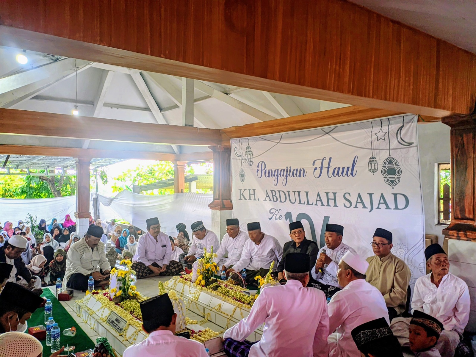 Mbah Abdullah Sajad: Cahaya Islam di Semarang Timur